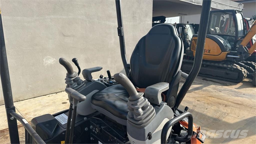 Hitachi ZX19U-6 YRL Minibagger < 7t
