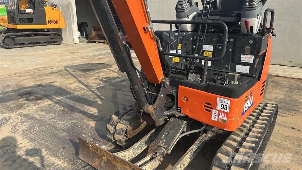 Hitachi ZX19U-6 YRL Minibagger < 7t