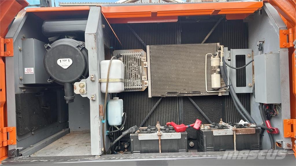 Hitachi ZX210LC-3 SLF 履帶式 挖土機/掘鑿機/挖掘機