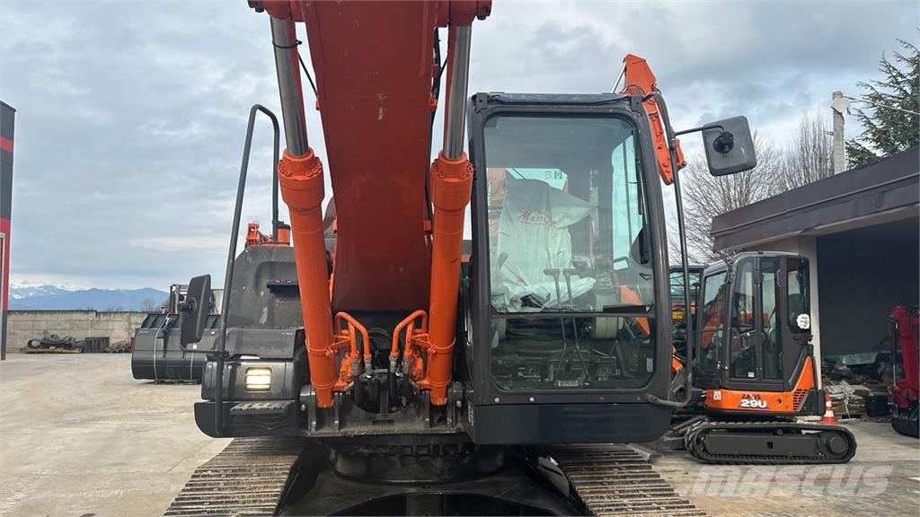 Hitachi ZX210LCN-5B Верижен екскаватор