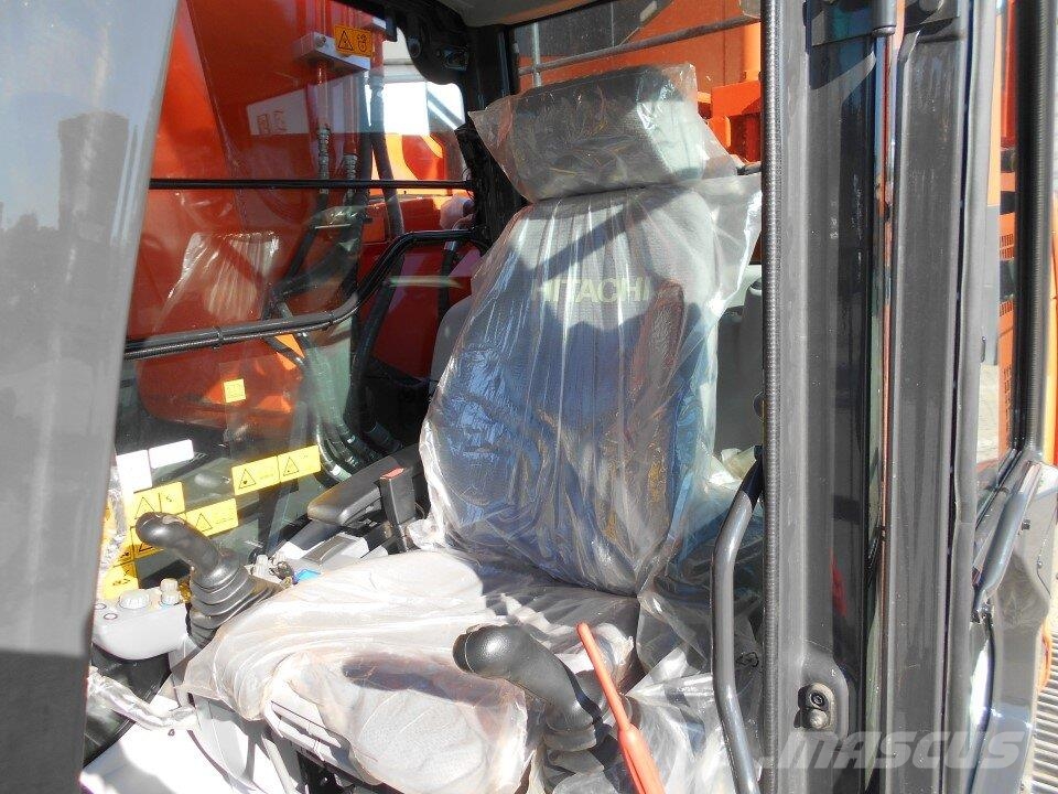Hitachi ZX225-US6 Escavatori cingolati