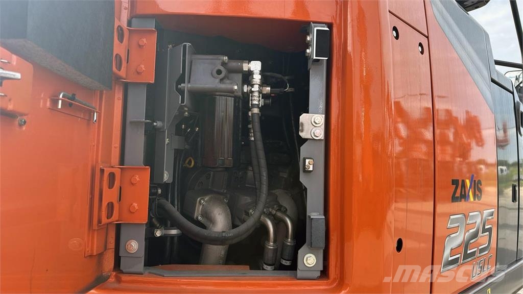 Hitachi ZX225USLC-7 履帶式 挖土機/掘鑿機/挖掘機