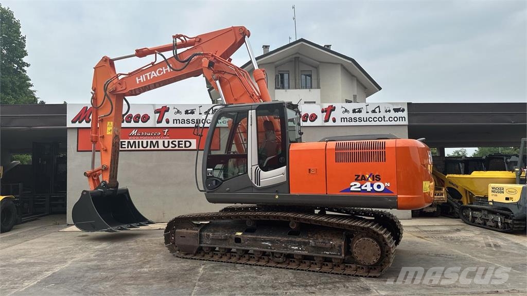 Hitachi ZX240N-3 Εκσκαφείς με ερπύστριες