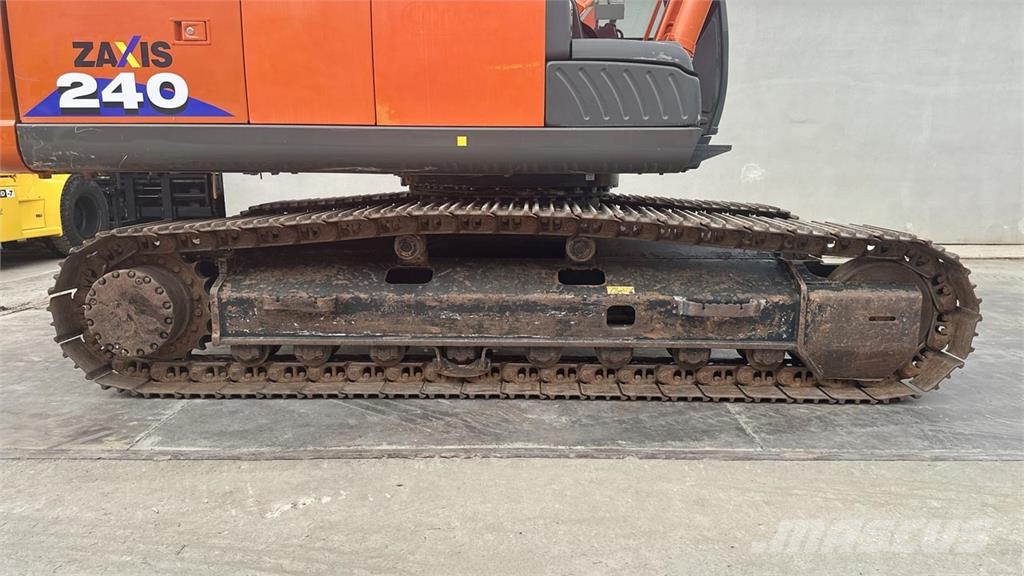 Hitachi ZX240N-3 Εκσκαφείς με ερπύστριες