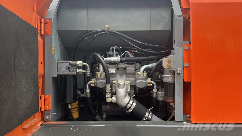 Hitachi ZX240N-3 Εκσκαφείς με ερπύστριες