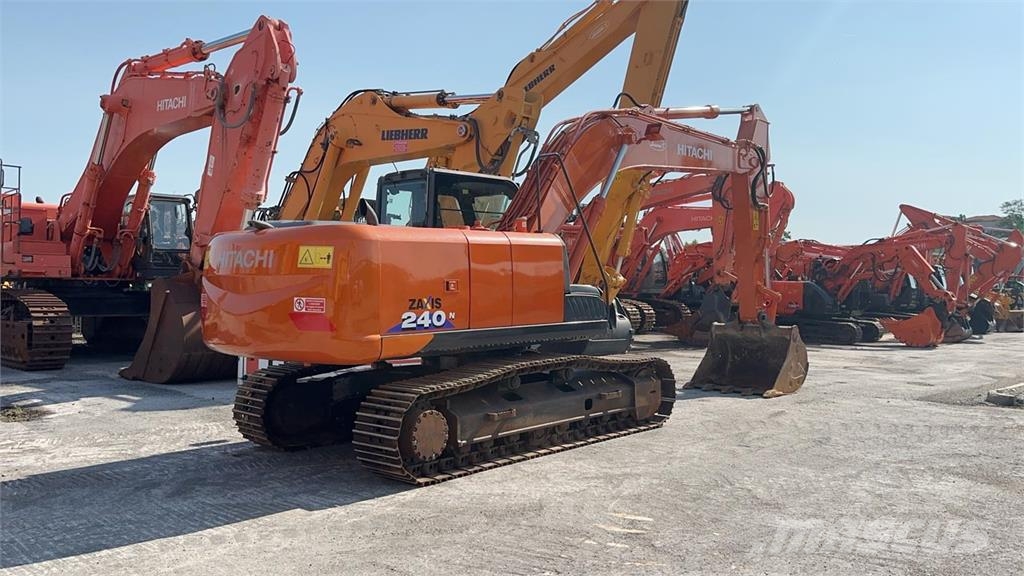 Hitachi ZX240N-3 Beltegraver