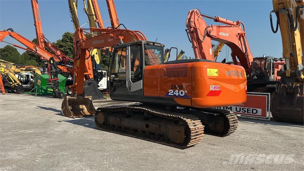 Hitachi ZX240N-3 Beltegraver