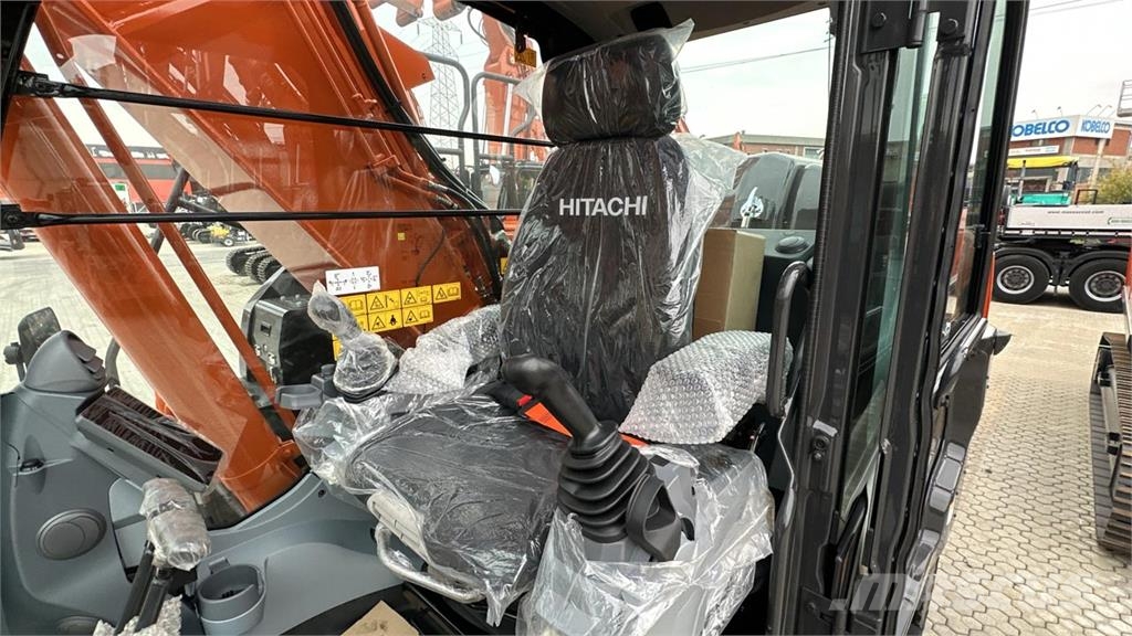 Hitachi ZX240N-7 Paletli ekskavatörler
