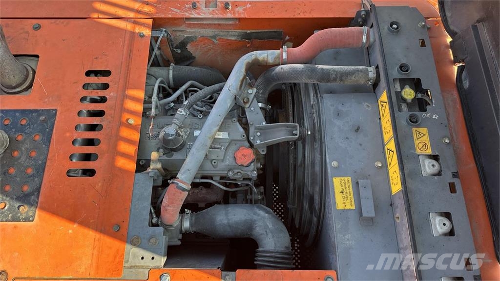 Hitachi ZX240NT-3 Paletli ekskavatörler