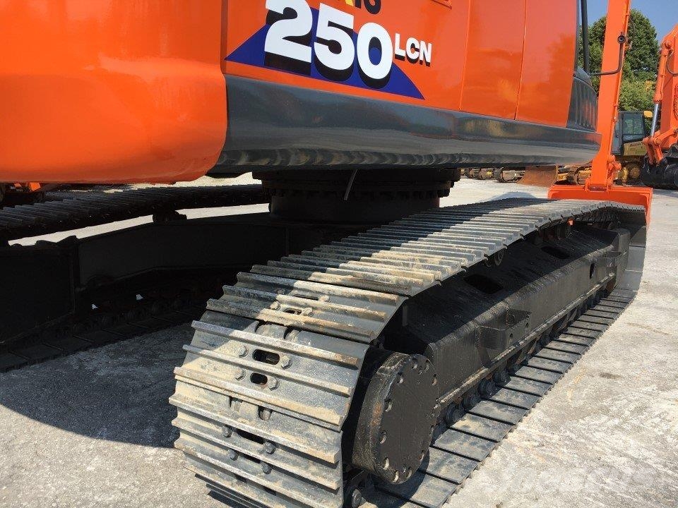 Hitachi ZX250LCN-5B Escavadeiras de esteiras