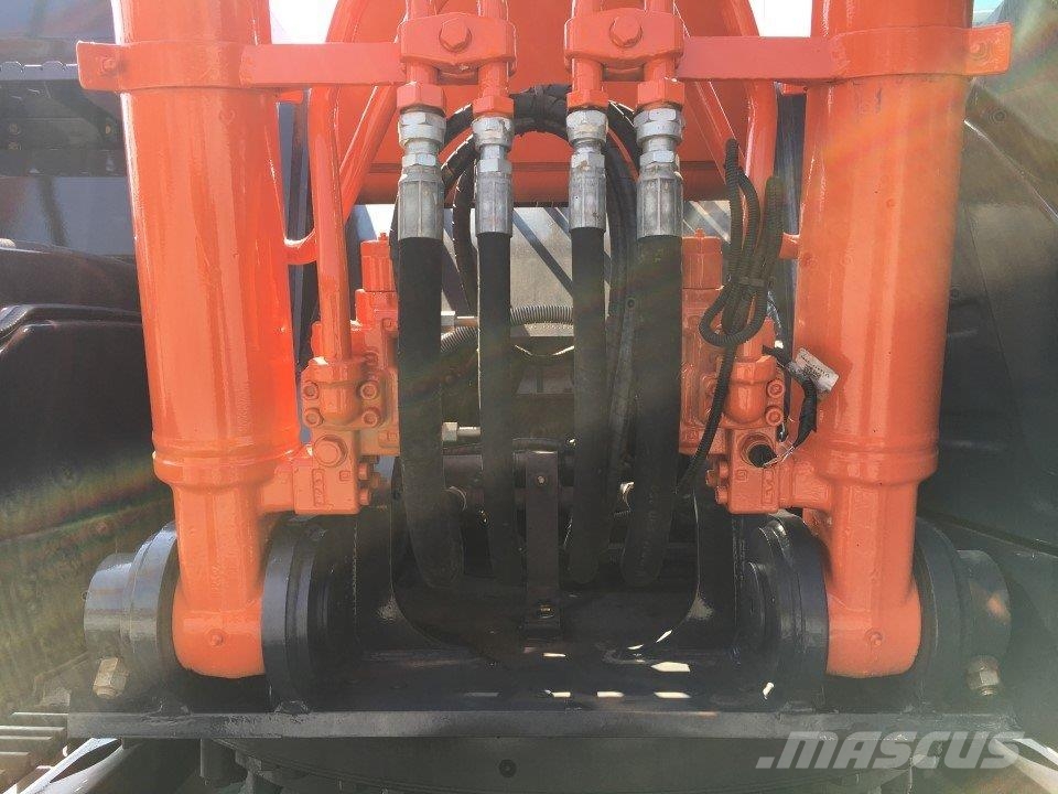Hitachi ZX250LCN-5B Escavadeiras de esteiras