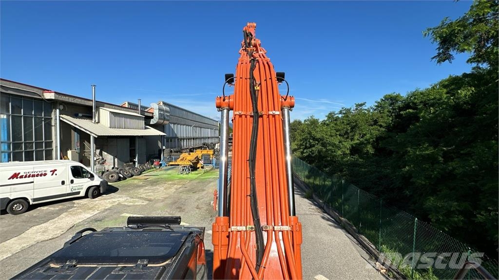 Hitachi ZX250LCN-7 Escavadeiras de esteiras