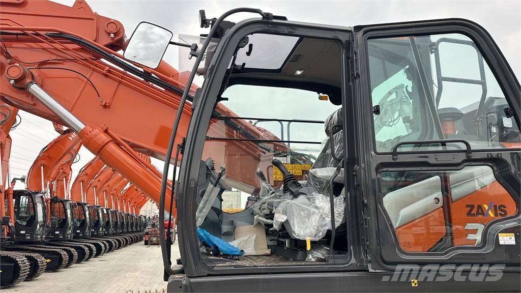 Hitachi ZX300LCN-7 Paletli ekskavatörler