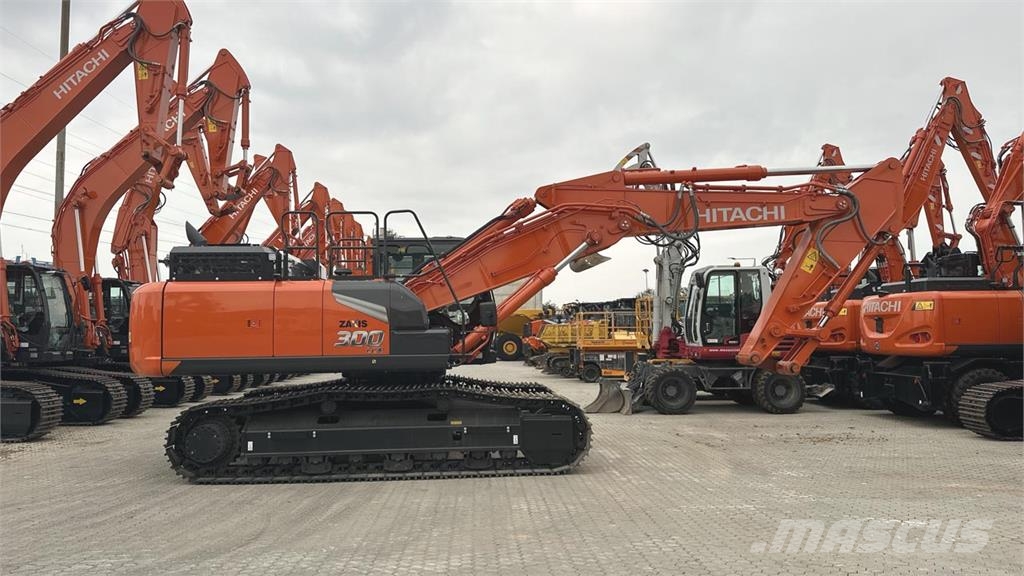 Hitachi ZX300LCN-7 Paletli ekskavatörler