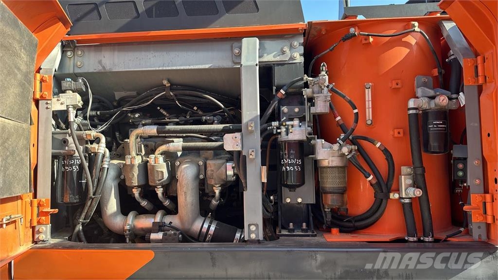 Hitachi ZX300LCNT-6 Верижен екскаватор