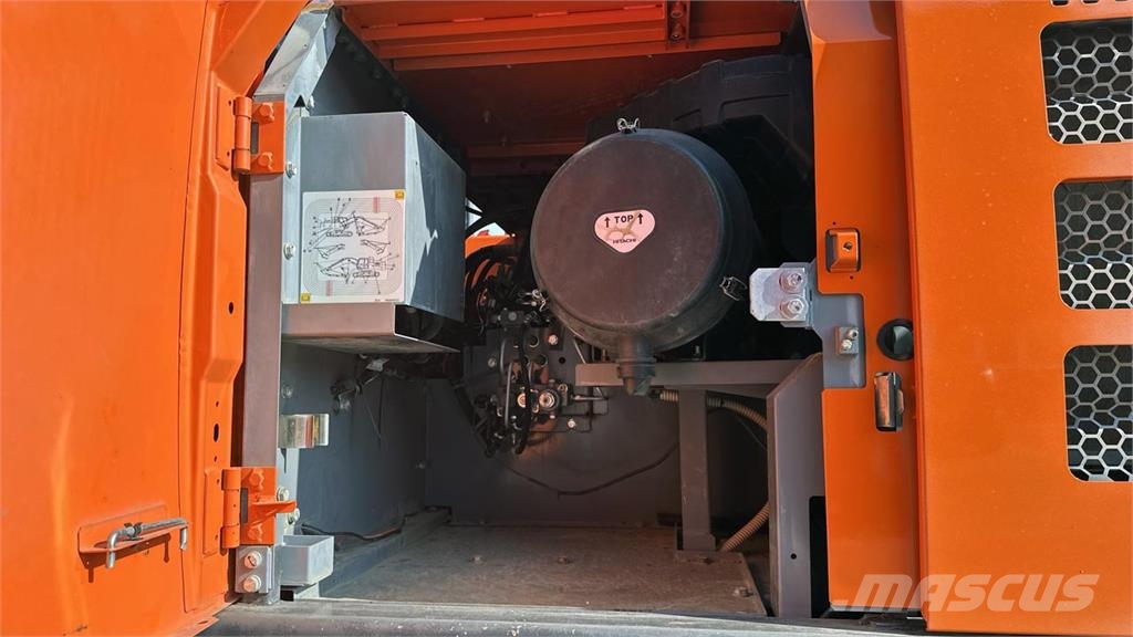 Hitachi ZX300LCNT-6 Верижен екскаватор