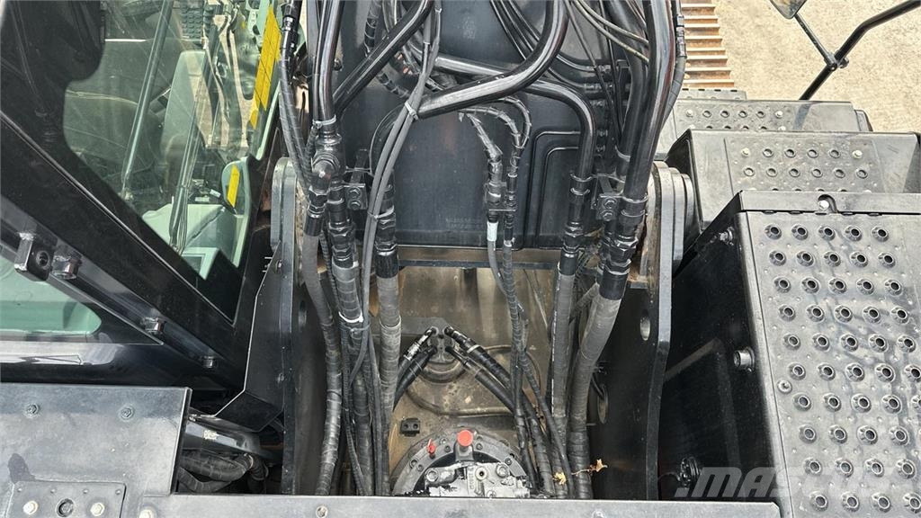 Hitachi ZX350LCN-7 Escavadeiras de esteiras