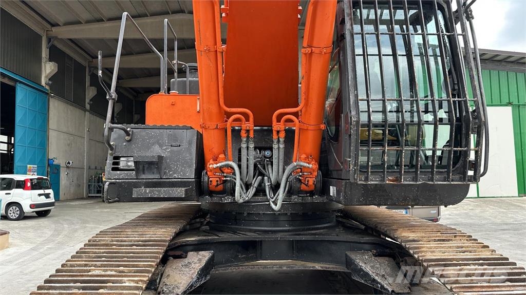 Hitachi ZX470LCH-5B Raupenbagger