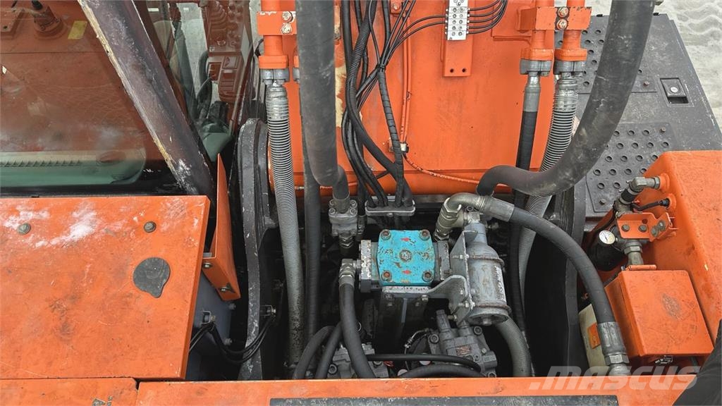 Hitachi ZX470LCH-5B Raupenbagger