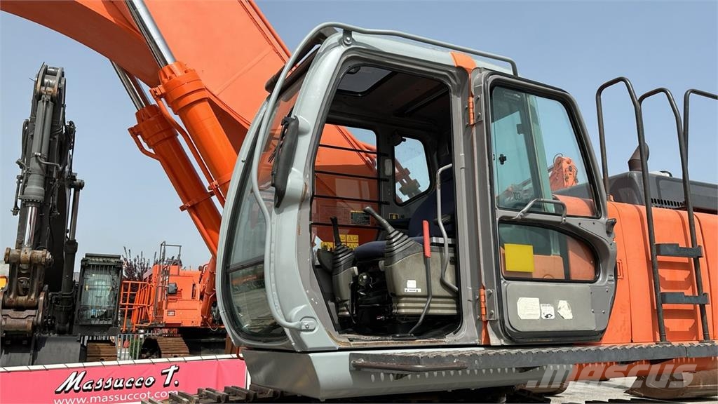 Hitachi ZX500LCH Escavadeiras de esteiras