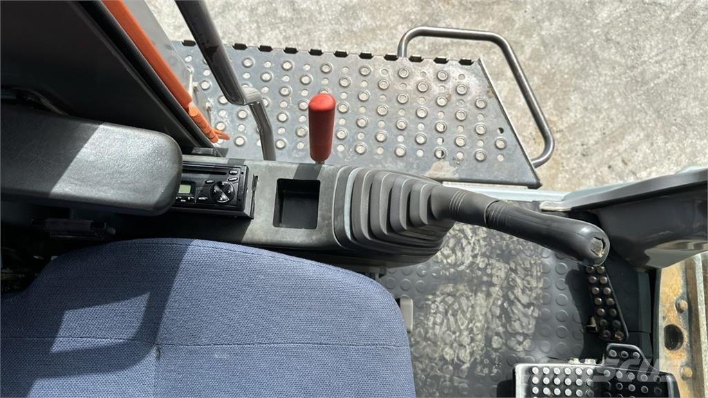 Hitachi ZX500LCH Escavadeiras de esteiras