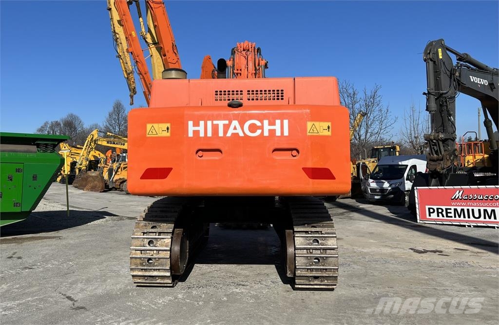Hitachi ZX520LCH-3 حفارات زحافة
