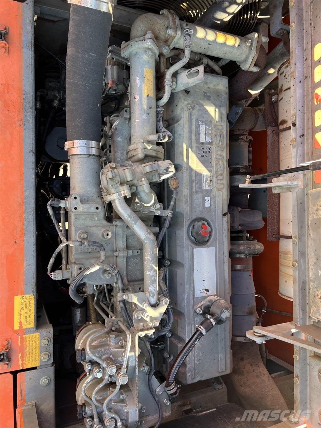 Hitachi ZX520LCH-3 حفارات زحافة