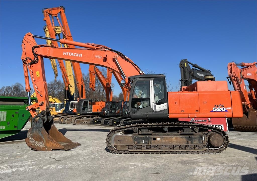 Hitachi ZX520LCH-3 حفارات زحافة