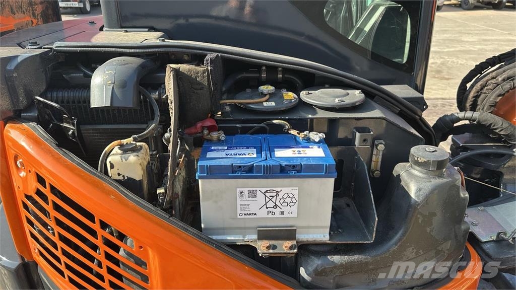Hitachi ZX52U-3 CLR حفارات صغيرة أقل من 7 طن (حفارات صغيرة)