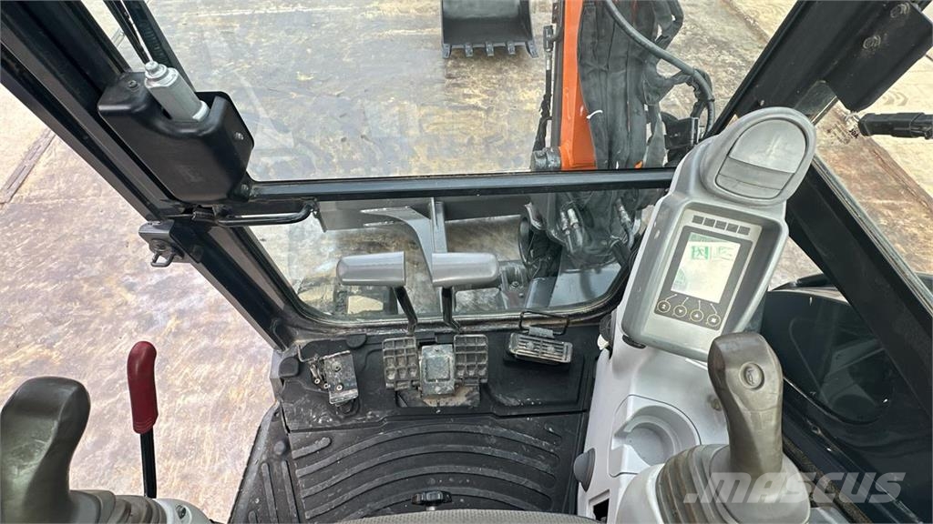Hitachi ZX55U-5A CLR Mini kotrók < 7t