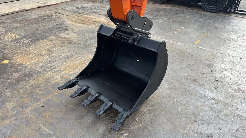 Hitachi ZX55U-5A CLR Mini kotrók < 7t