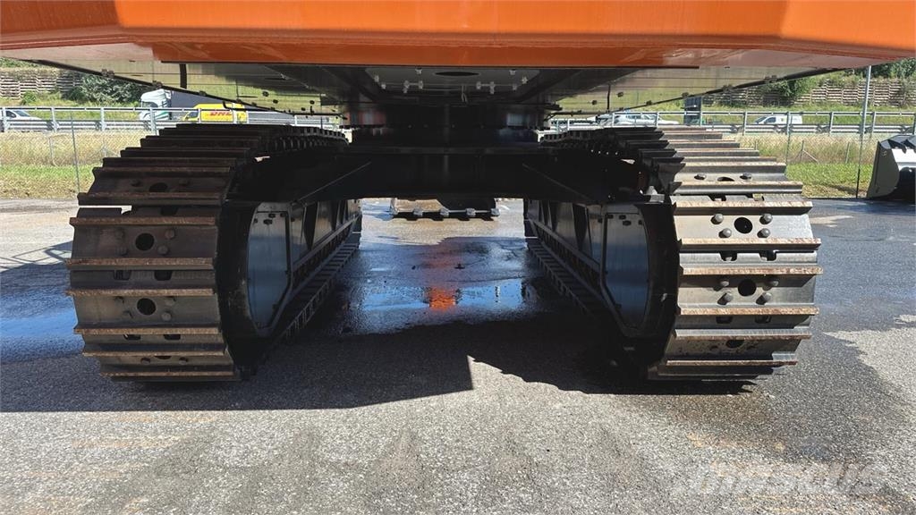 Hitachi ZX690LCH-7 Верижен екскаватор