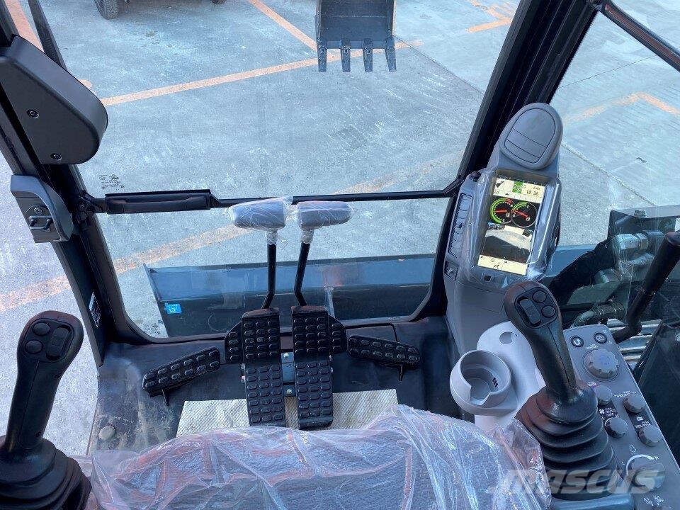 Hitachi ZX85US-6 حفارات وسط 7 طن - 12 طن