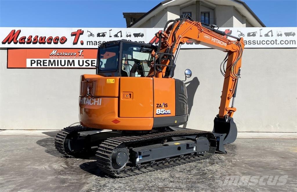 Hitachi ZX85US-6 حفارات وسط 7 طن - 12 طن