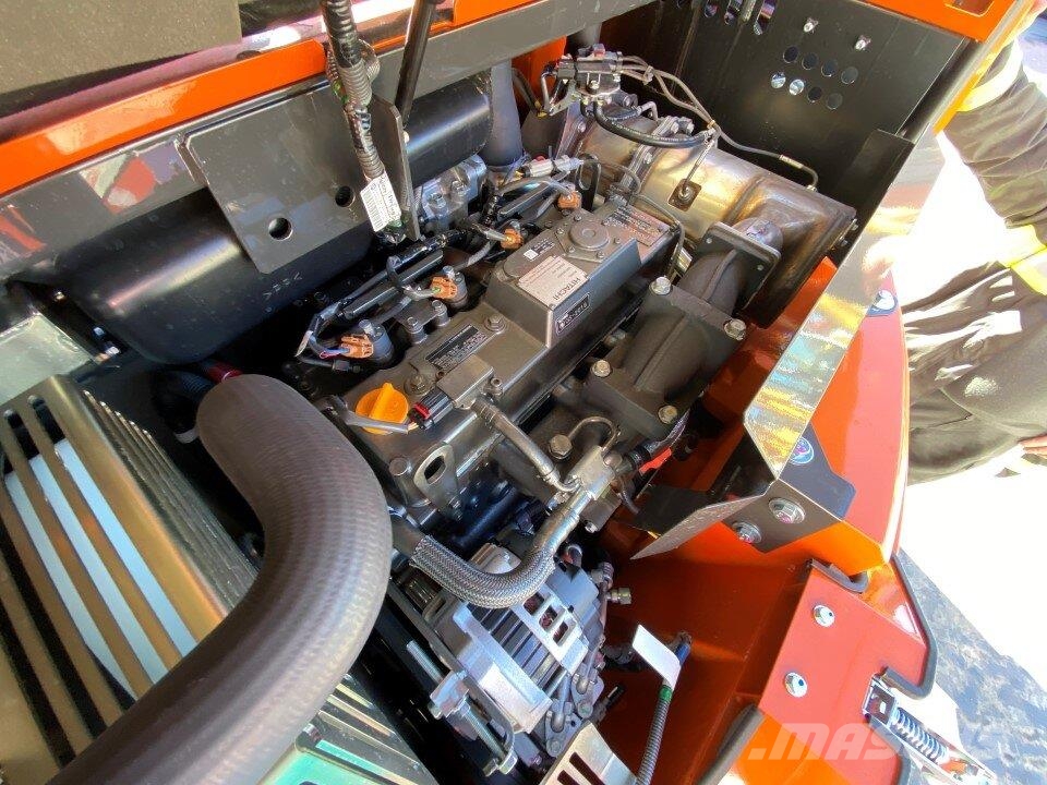 Hitachi ZX85US-6 حفارات وسط 7 طن - 12 طن