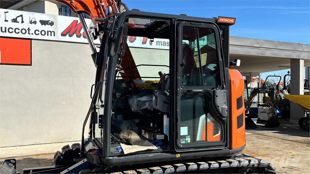 Hitachi ZX95US-7 Средни екскаватори 7т - 12т