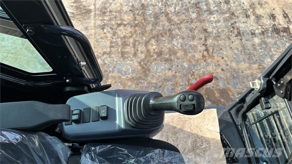 Hitachi ZX95USB-7 Средни екскаватори 7т - 12т