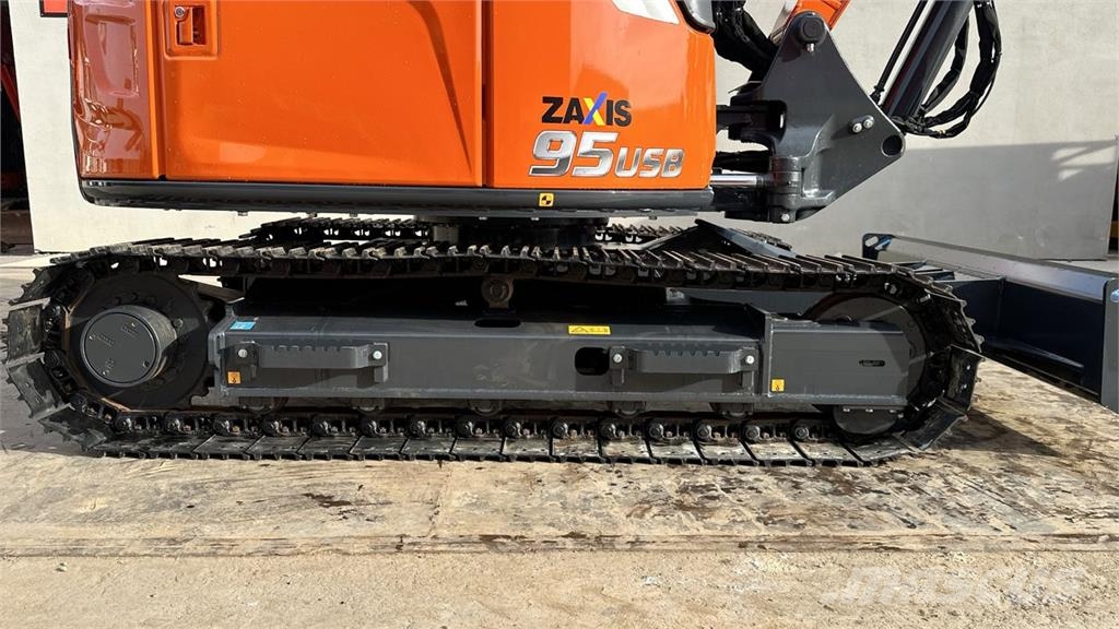 Hitachi ZX95USB-7 Средни екскаватори 7т - 12т