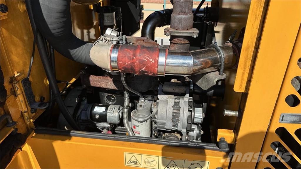 Hyundai HL730TM-7 4x4 لوادر بعجل