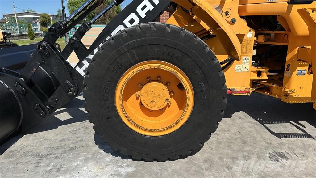 Hyundai HL730TM-7 4x4 لوادر بعجل