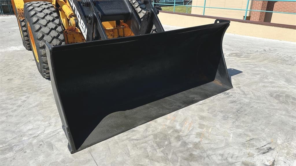 Hyundai HL730TM-7 4x4 لوادر بعجل