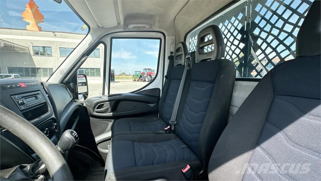 Iveco DAILY 35-140 4x2 Egyéb