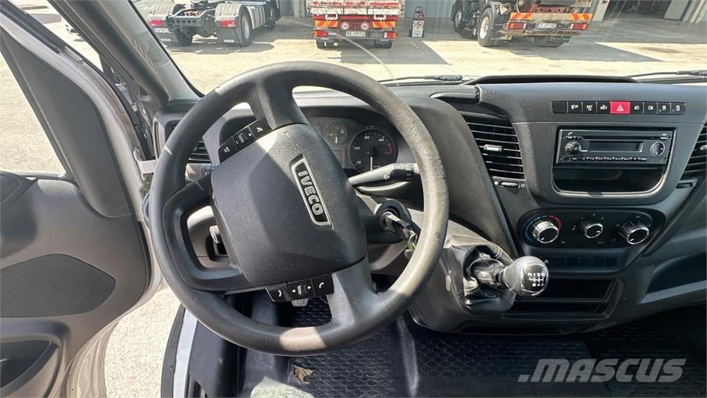 Iveco DAILY 35-140 4x2 Egyéb