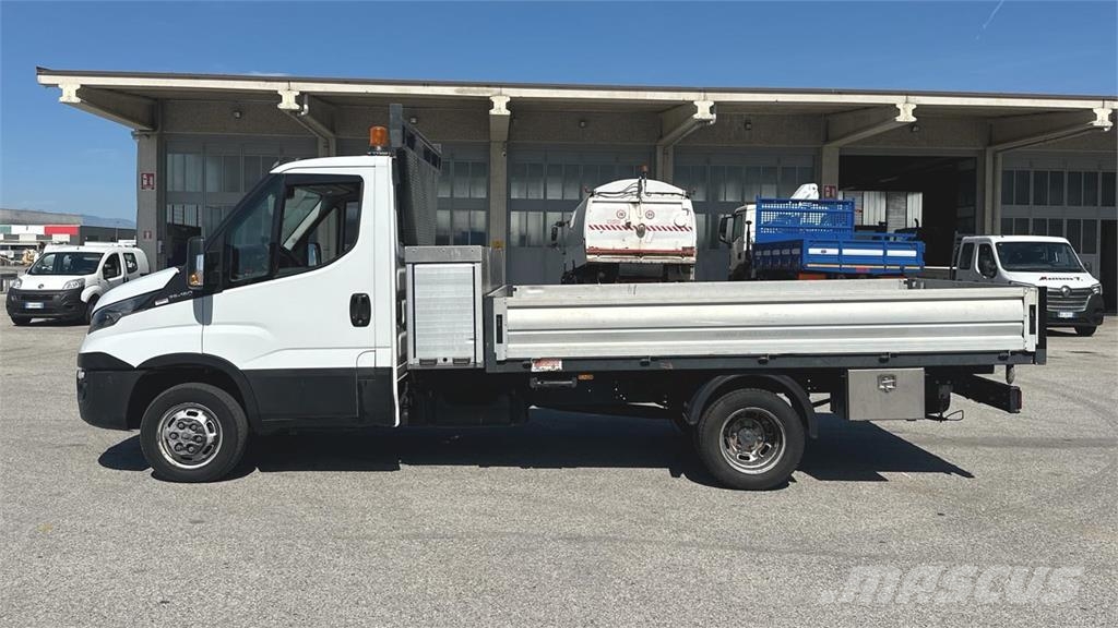 Iveco Daily 35-150 4x2 Other trucks