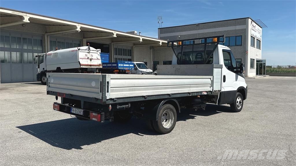 Iveco Daily 35-150 4x2 Other trucks