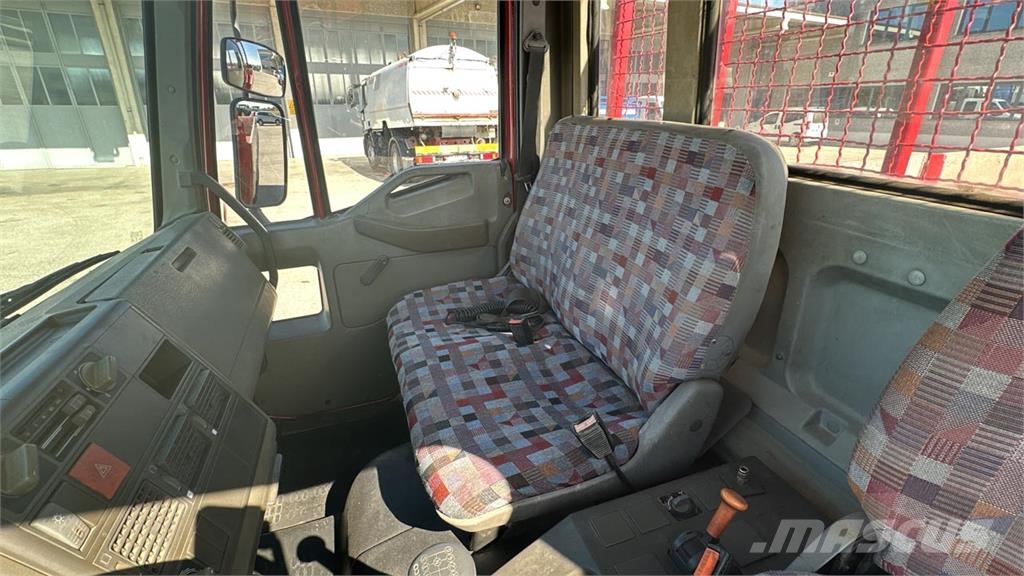 Iveco Eurocargo 100E18 4X2 Otros camiones