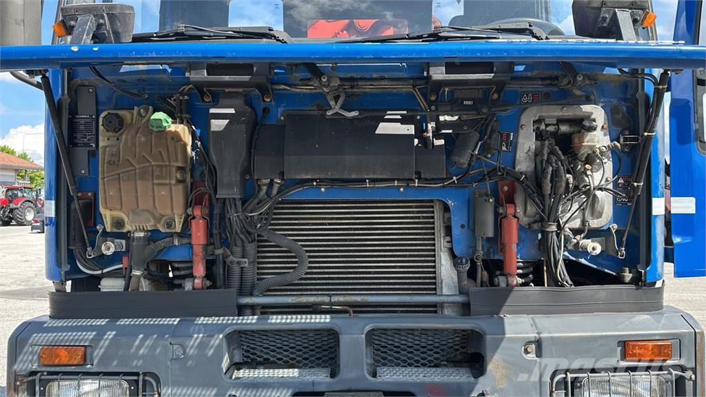 Iveco EUROTRAKKER MP190E30 4X4 Otros camiones