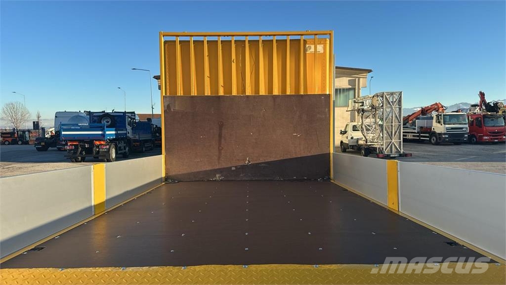 Iveco ML120E18 4x2 Otros camiones
