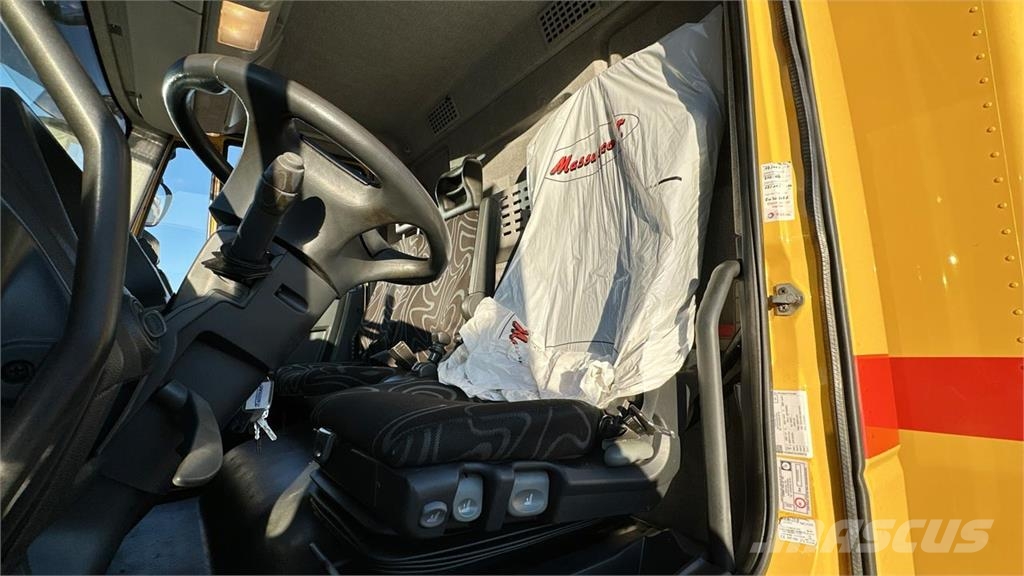Iveco ML120E18 4x2 Otros camiones