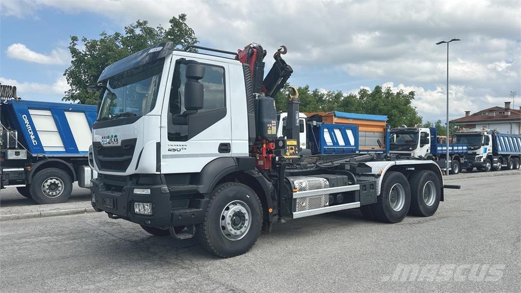Iveco Trakker 450 6x4 شاحنات أخرى
